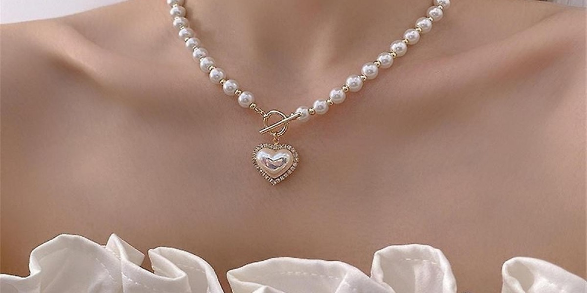 Unveiling the Elegance: Freshwater Pearl Necklaces