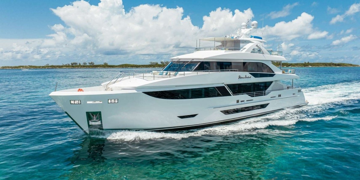 Unforgettable Adventures Await: Yacht Rental in Miami