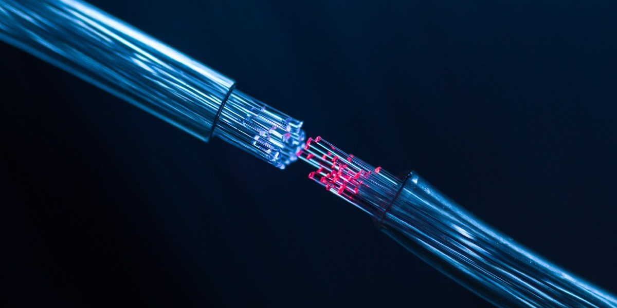 Unlocking High-Speed Connectivity: The Power of Fiber in the Loop (FITL) Technology