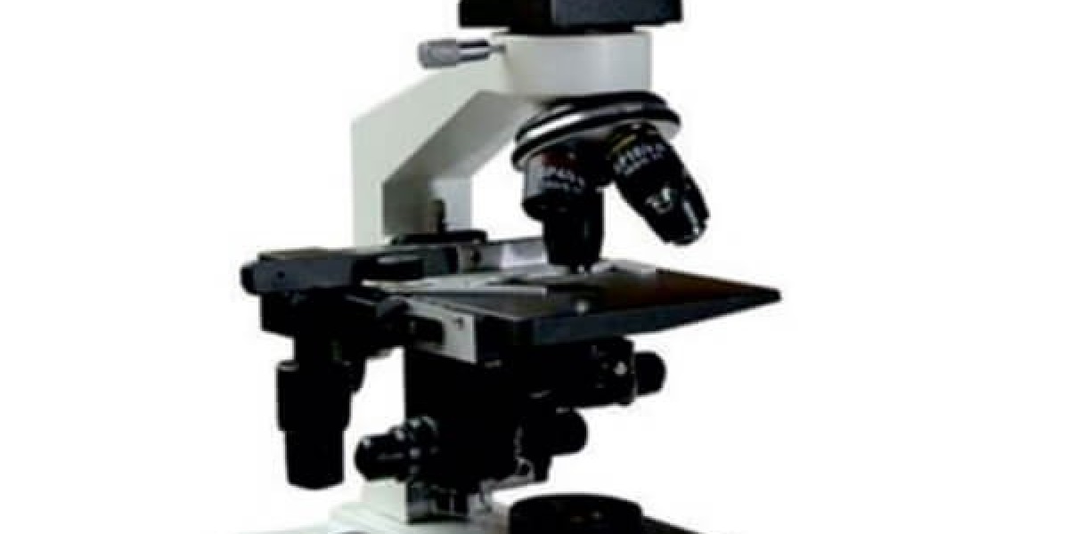 Factors to Consider When Buying Medical Microscopes in India