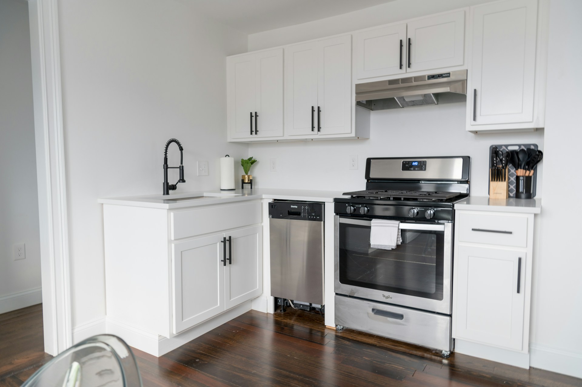 Buy Studio Apartment in Dubai - Flat for Sale in Dubai UAE