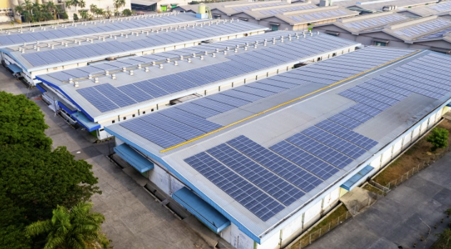 PLTS Terbesar di Indonesia: Mengapa Keberadaannya Penting untuk Masa Depan Energi Nasional - Jejak Artikel