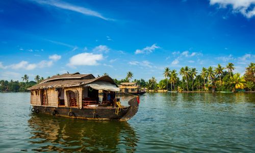 Planning a Kerala Vacation? Discover the Best Kerala Holiday Tour Packages for Every Budget and Family! – @ultimateindiaholidays on Tumblr
