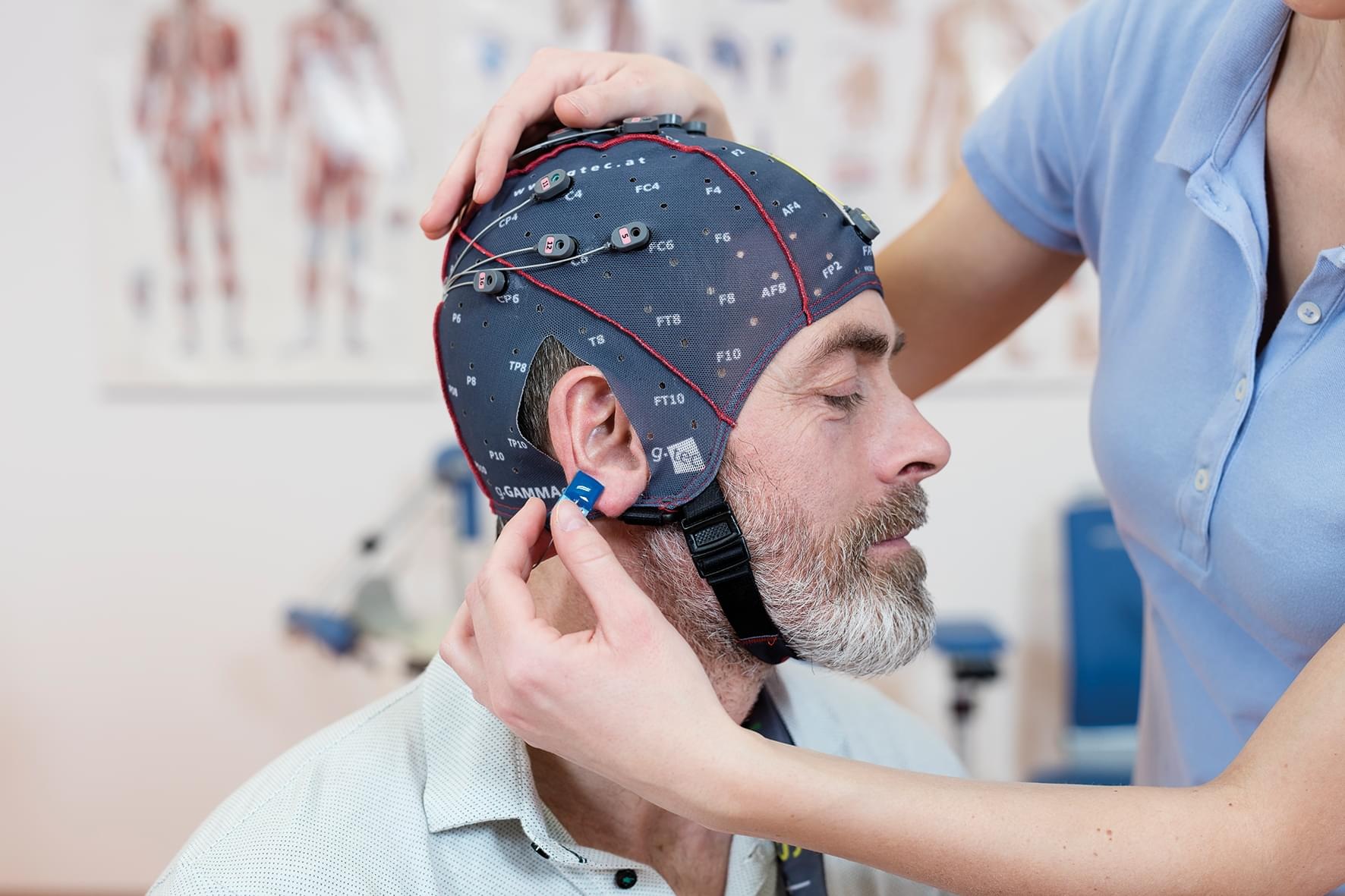 Rewiring Recovery: How Technology Helps Stroke Survivors Regain Movement – Recoverix – Neurorehabilitation for Stroke & Multiple Sclerosis