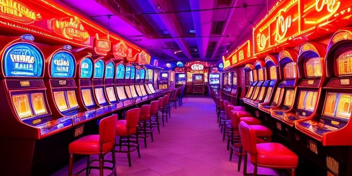 Escritorios de Juego en el interior del Casino Nine