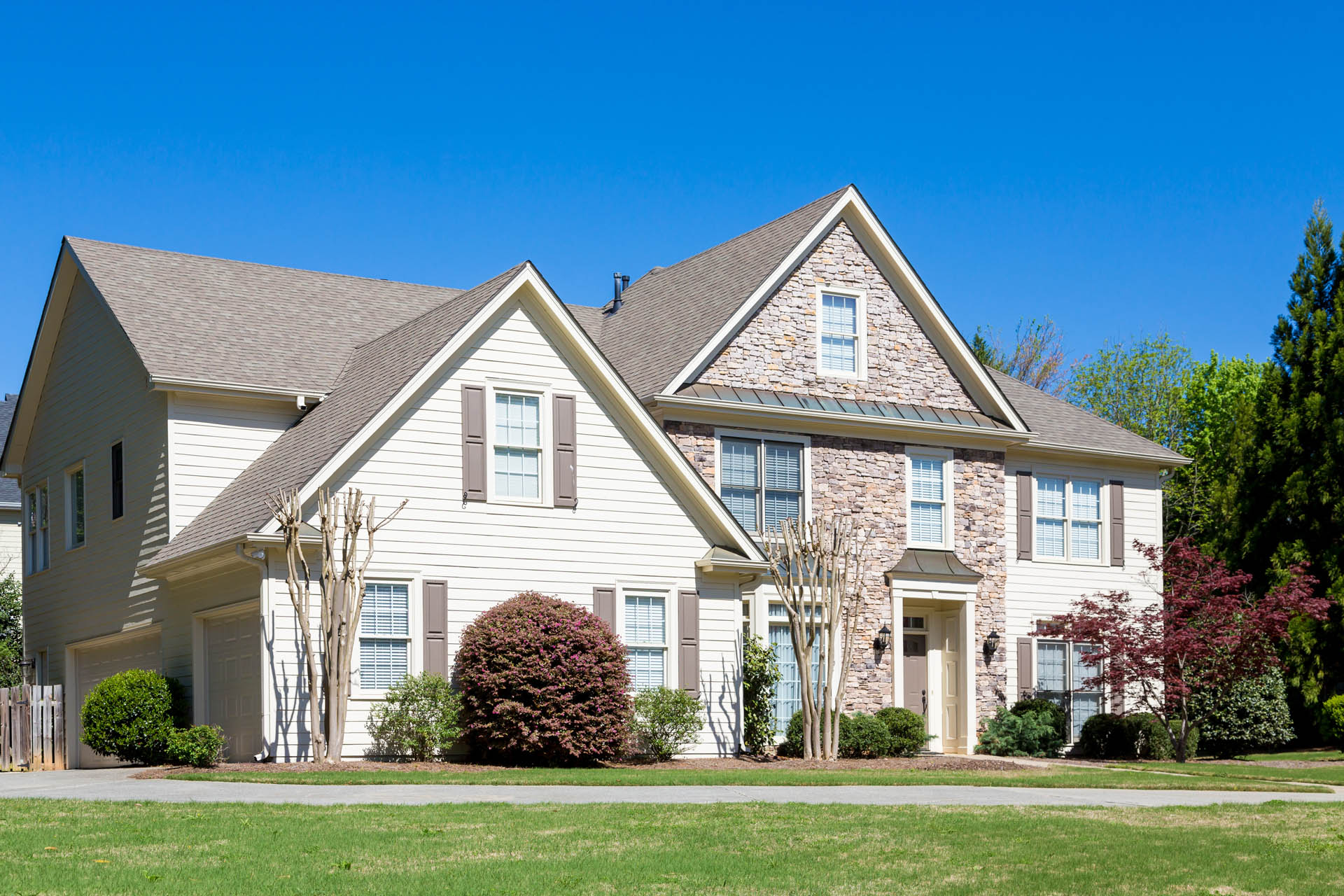 Roofing Contractor Fort Worth, TX | Solar Panel Installation
