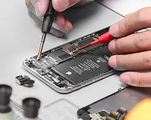 MacBook Battery Replacement Dubai | Binary Laptop Repair Services
