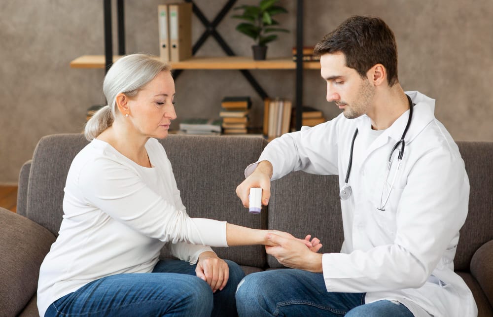 Doctor at Home Dubai | Home Visit Doctor Service in Dubai