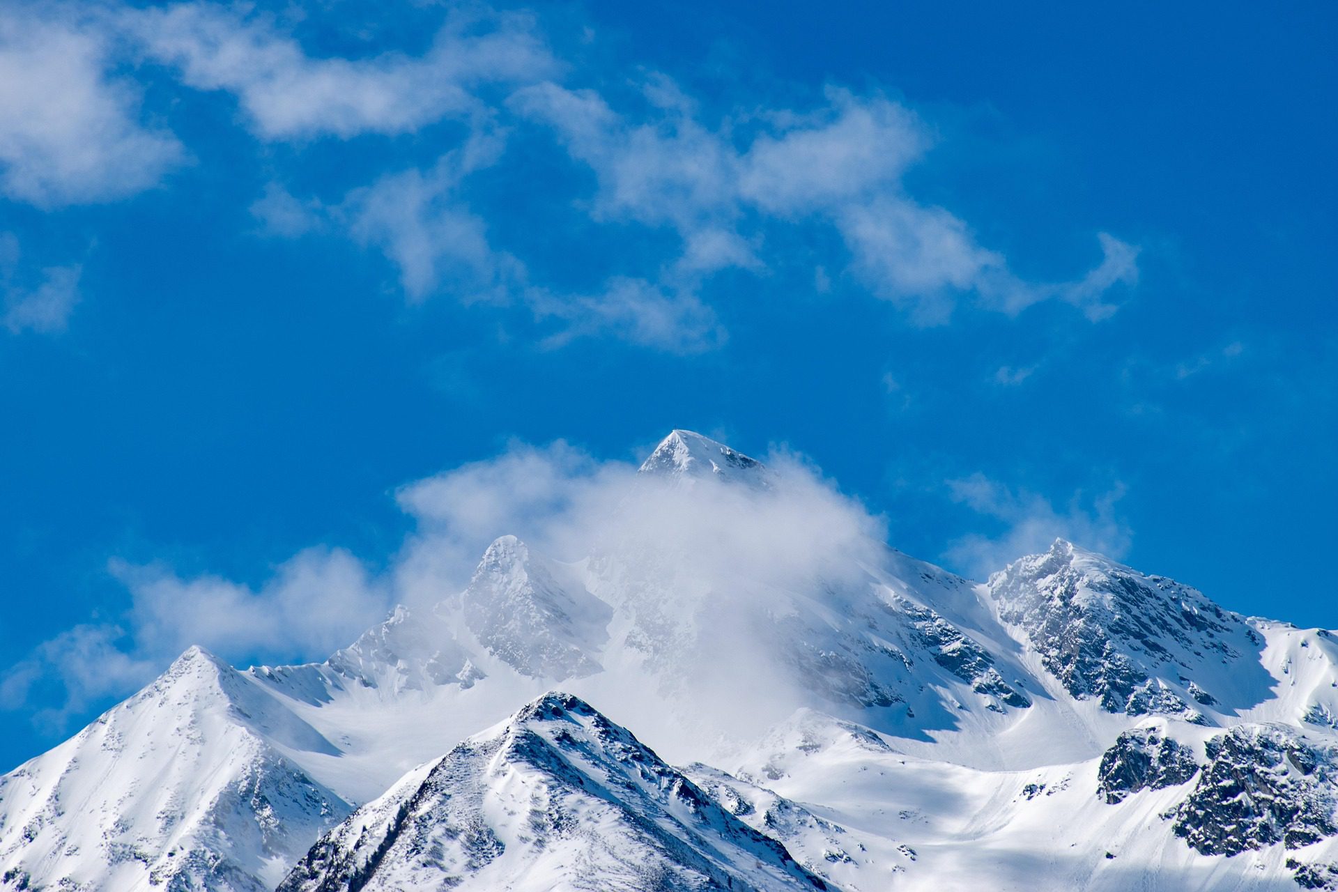 Kashmir & Himachal: A Paradise for Nature Lovers - Triptovana