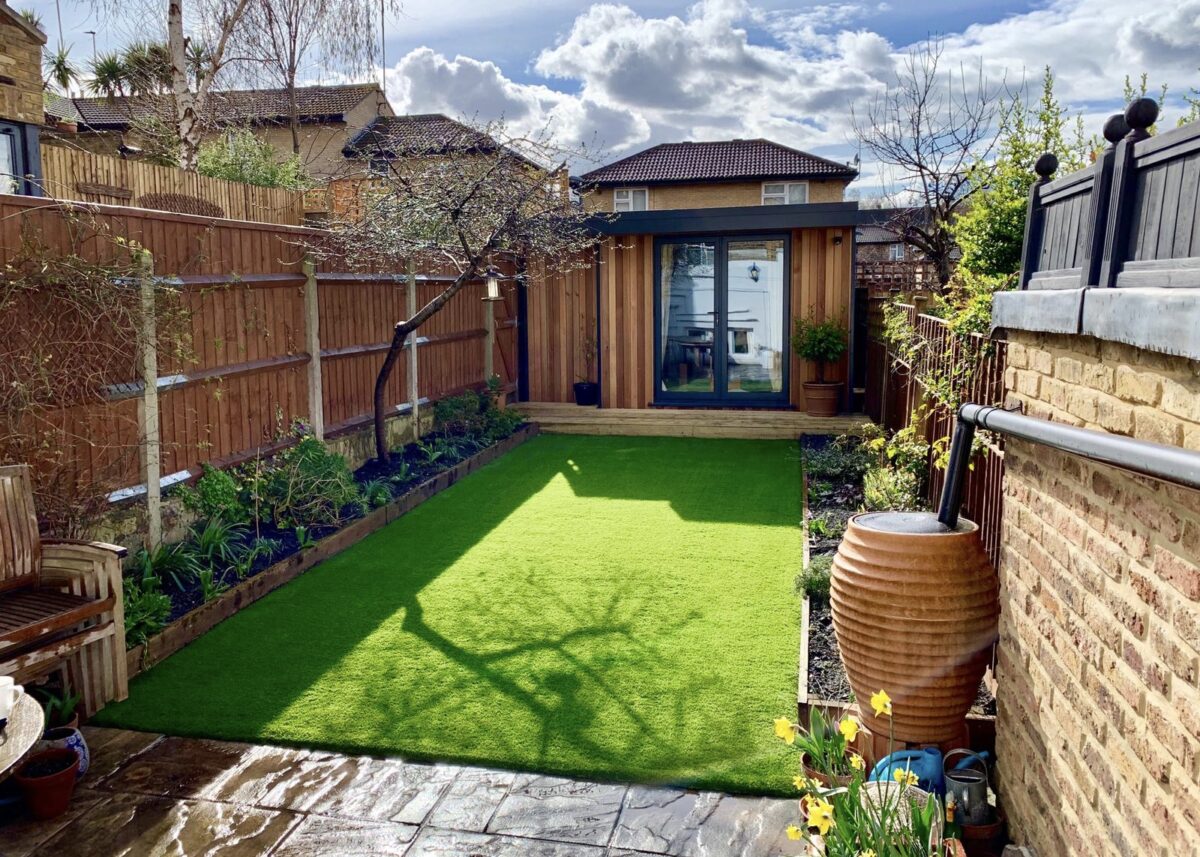 Easigrass Dublin – Professional Artificial Grass Fitters in Swords & Malahide – Easigrass Dublin